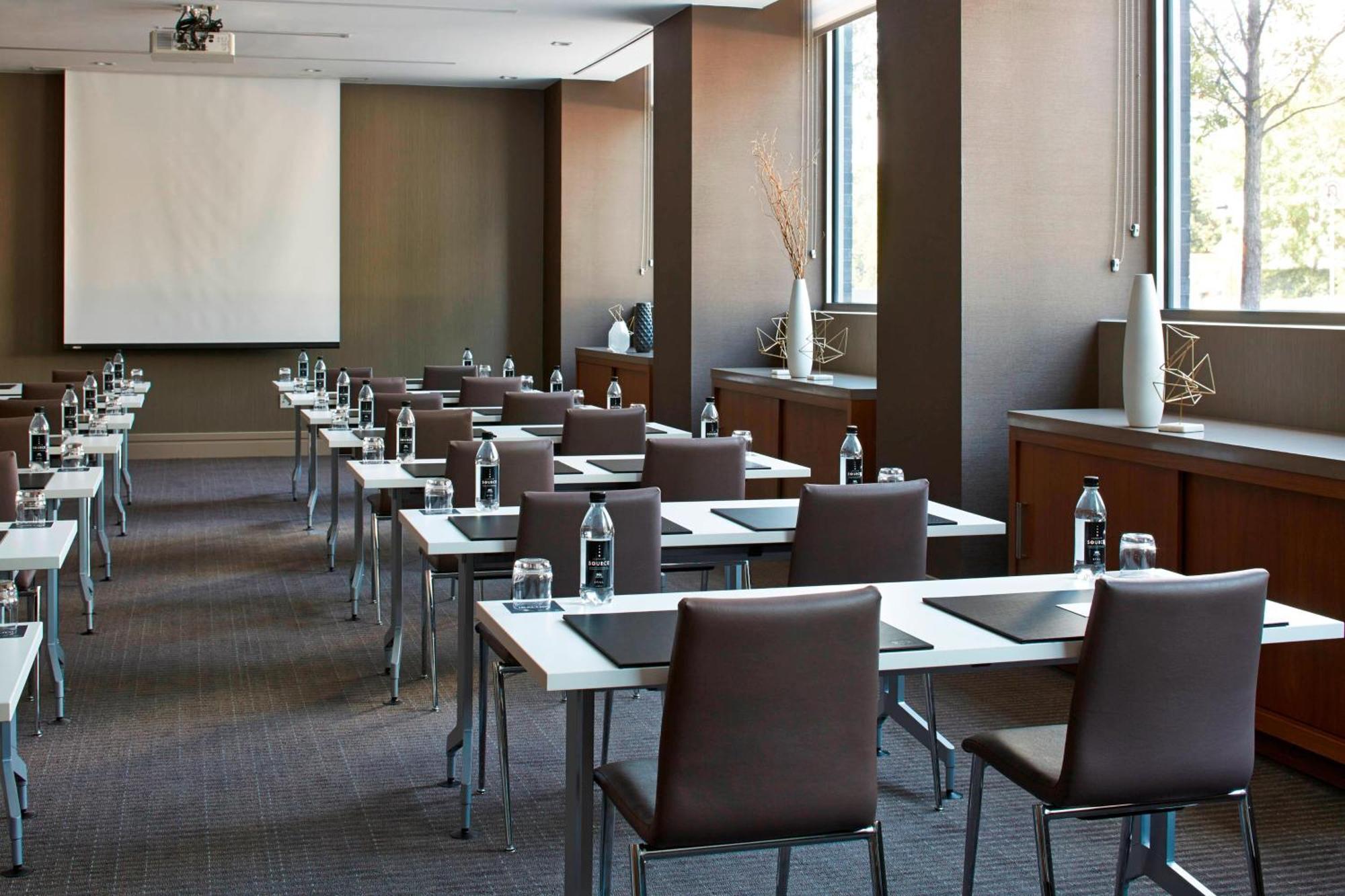 Ac Hotel By Marriott Atlanta Buckhead At Phipps Plaza Exterior foto
