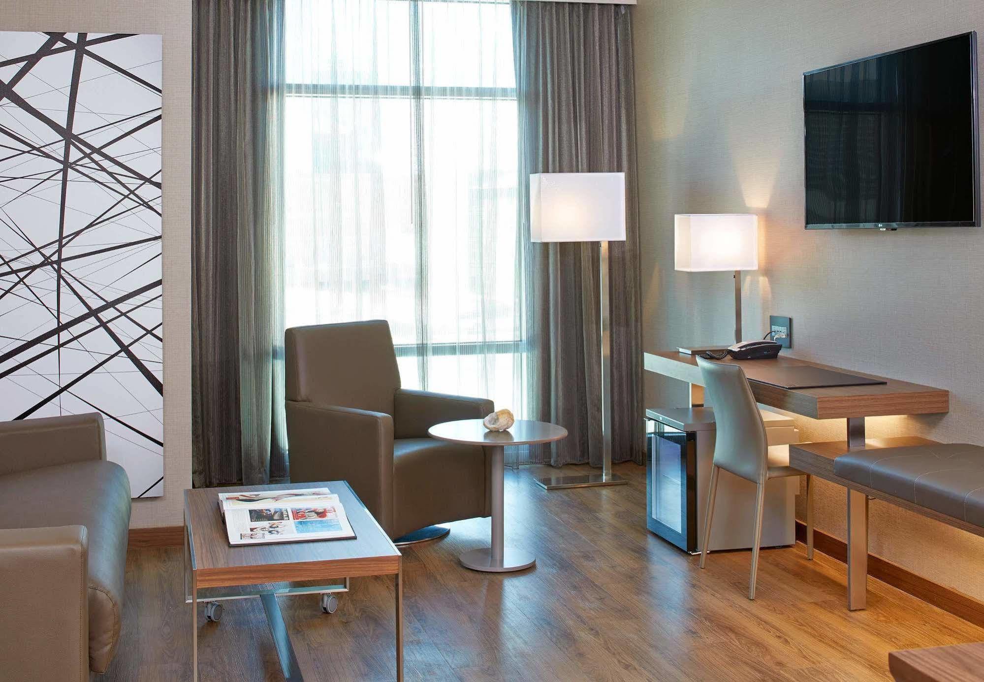 Ac Hotel By Marriott Atlanta Buckhead At Phipps Plaza Exterior foto